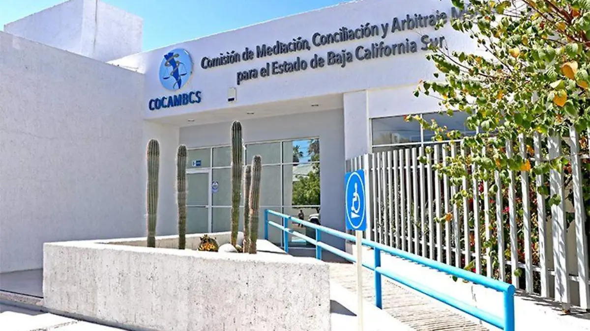 Comision Arbitraje Medico recibe quejas